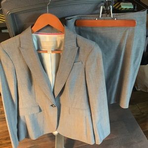 Banana Republic Woman’s Gray Skirt Suit